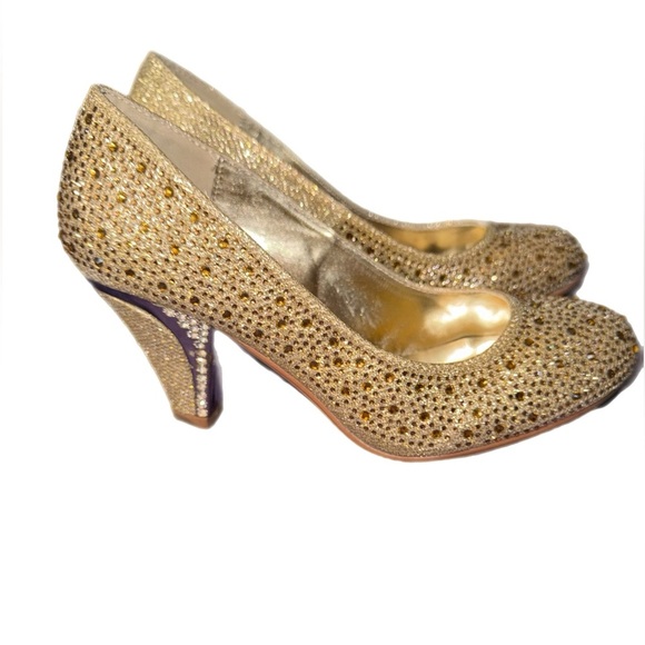 Enzo Romeo Elegant Gold Women's Heels Rhinestone Size 6.5” - Picture 1 of 7